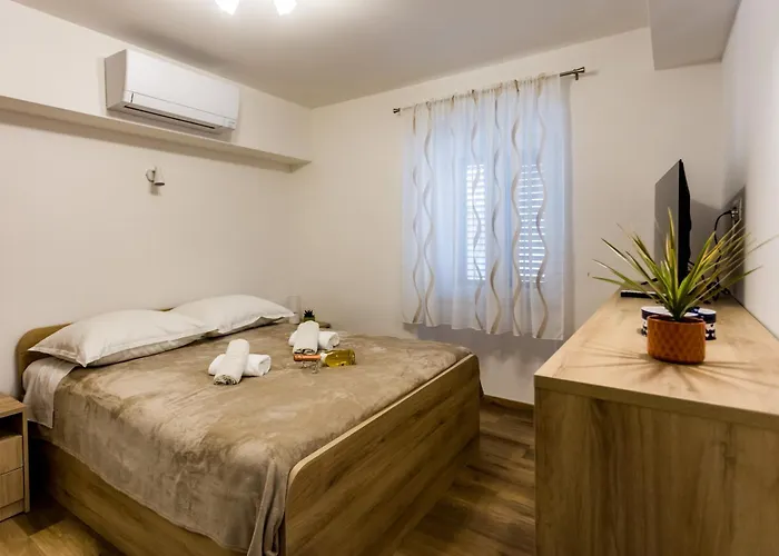 Kuca Ruzica Omiš